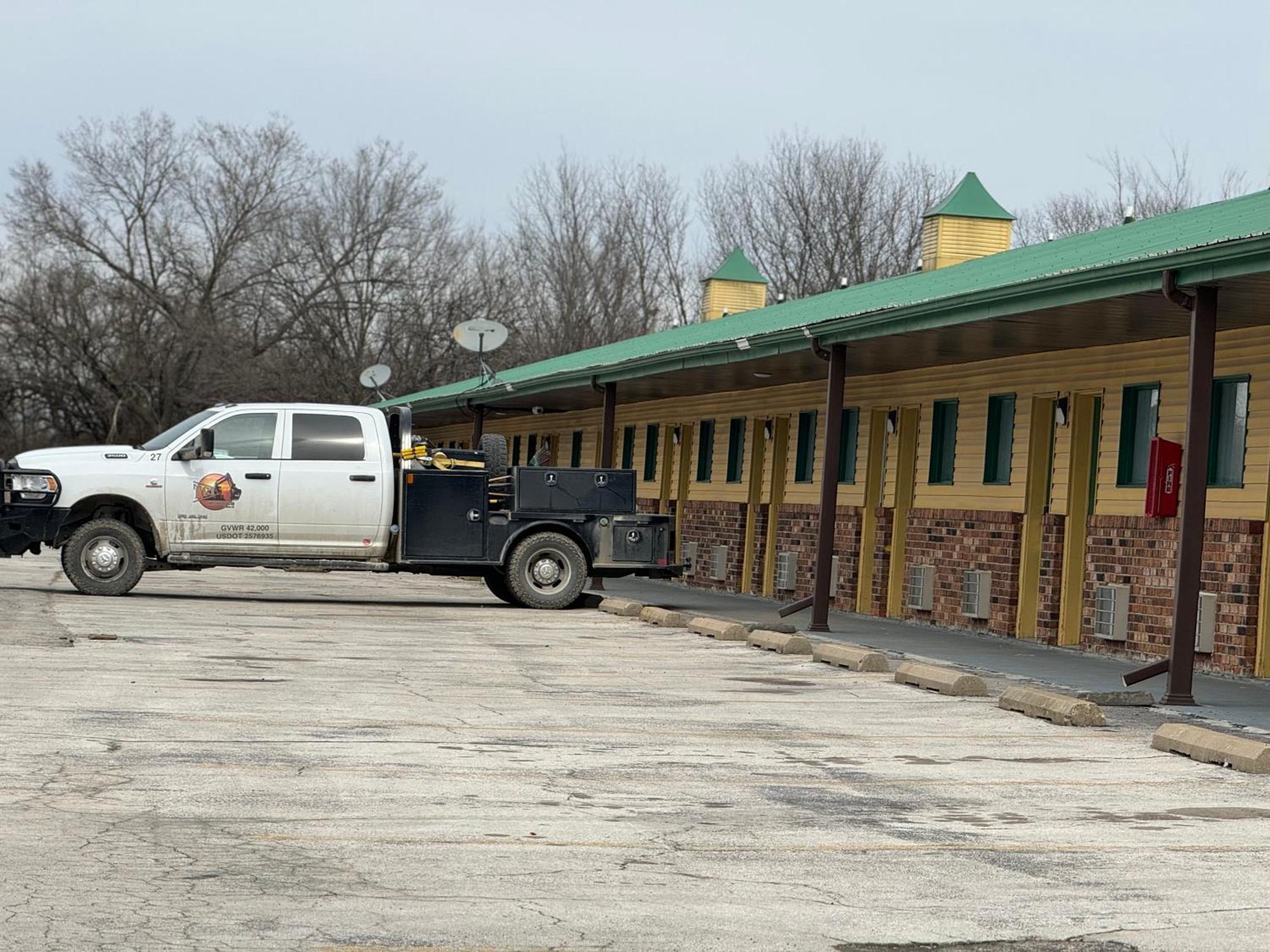 Kansas Inn Independence Exterior foto